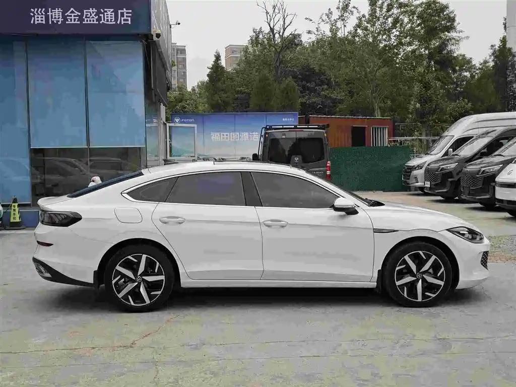 Volkswagen Lamando 2023