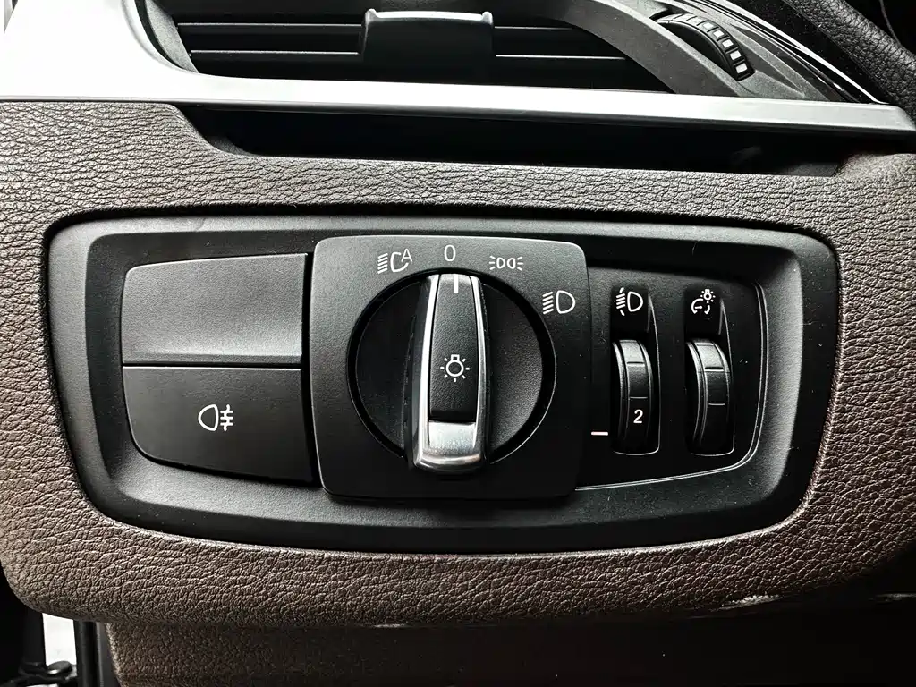 BMW X1 2022 — фото 17