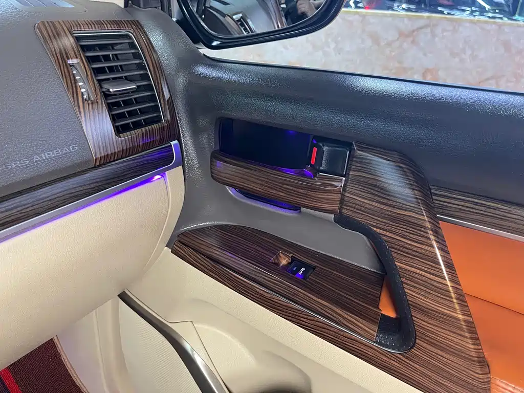 Toyota Land Cruiser 2023 — фото 22