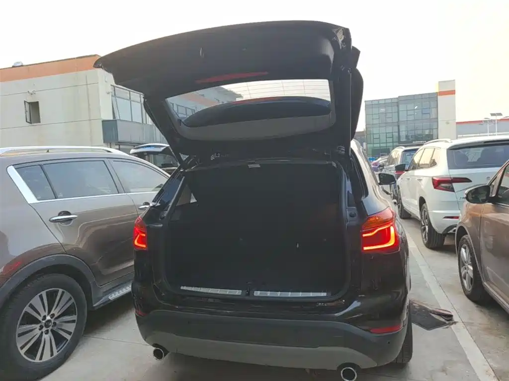 BMW X1 2018 — фото 19