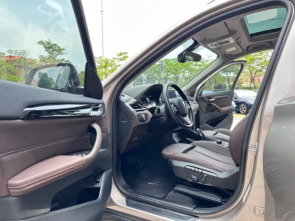 BMW X1 2020 — фото 11