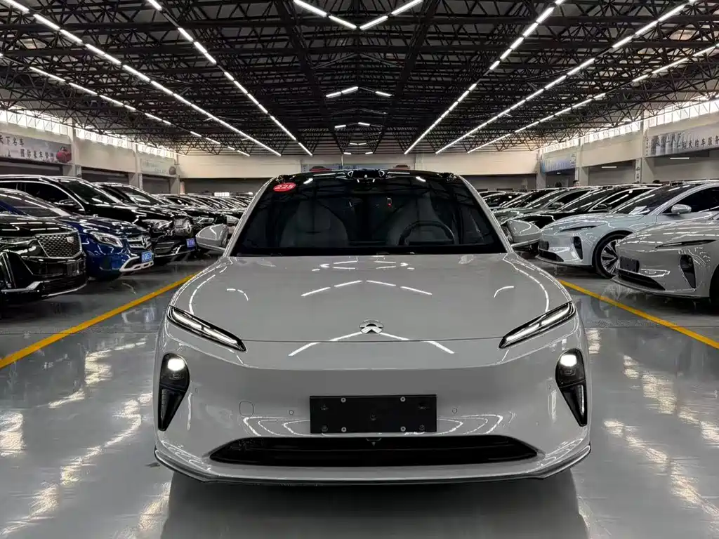 NIO ET5T 2023 — фото 2