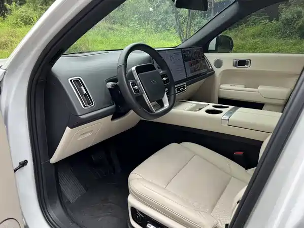 Li Auto L7 2023