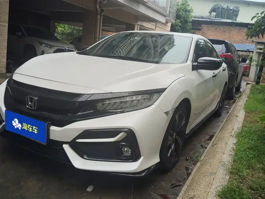 Honda Civic 2020 — фото 1
