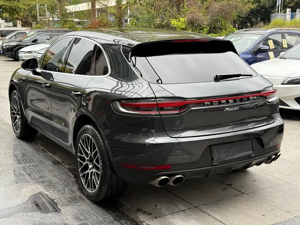 Porsche Macan 2020 — фото 8