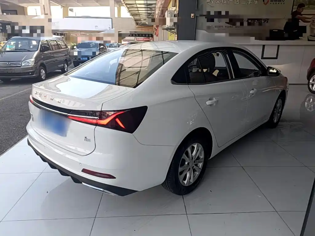 Roewe i5 2026