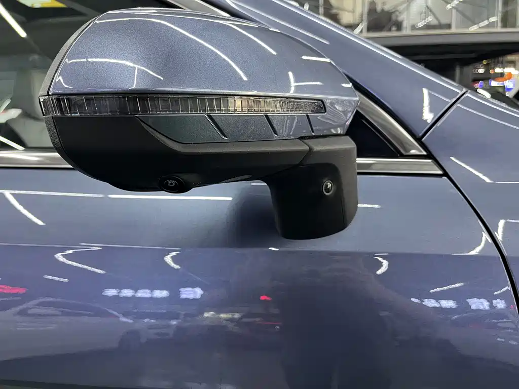 BYD Seal 05 DM-i 2025 — фото 8
