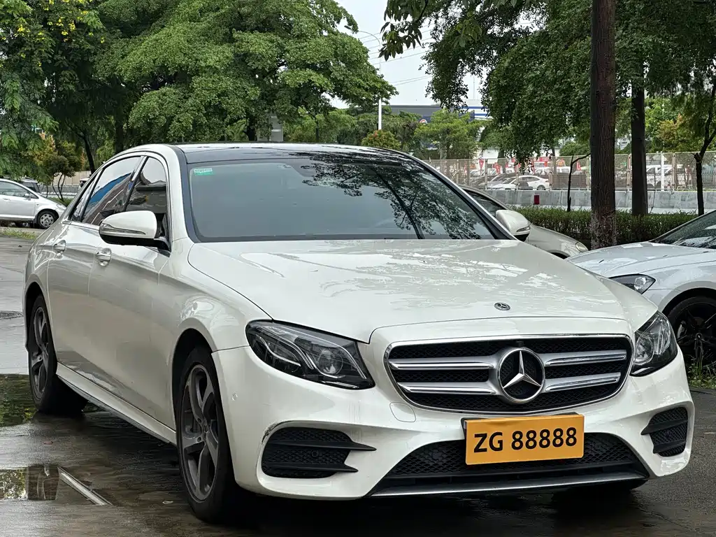Mercedes-Benz E-Class 2018 — фото 3