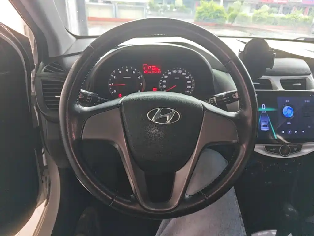Hyundai Ruiyi 2015 — фото 11