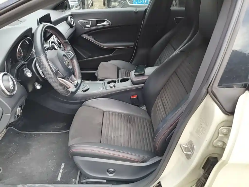 Mercedes-Benz CLA 2017 — фото 15