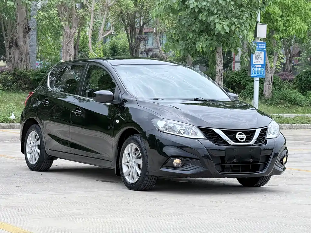 Nissan Tiida 2017 — фото 3