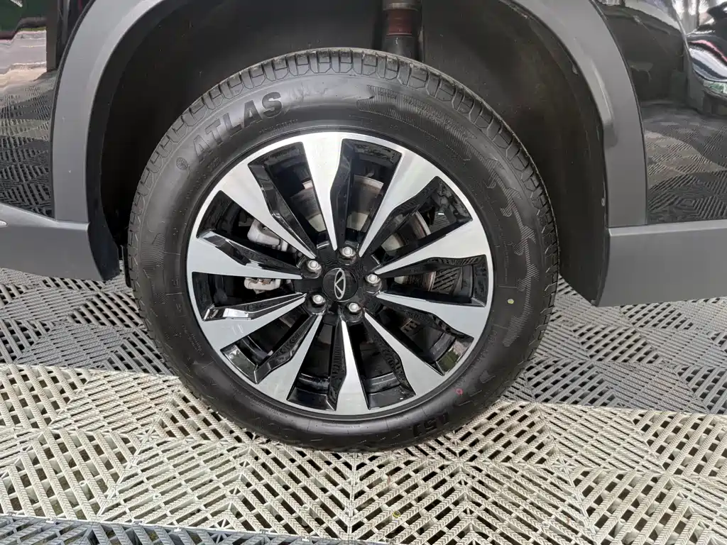 Chery Tiggo 8 PLUS 2025 — фото 14