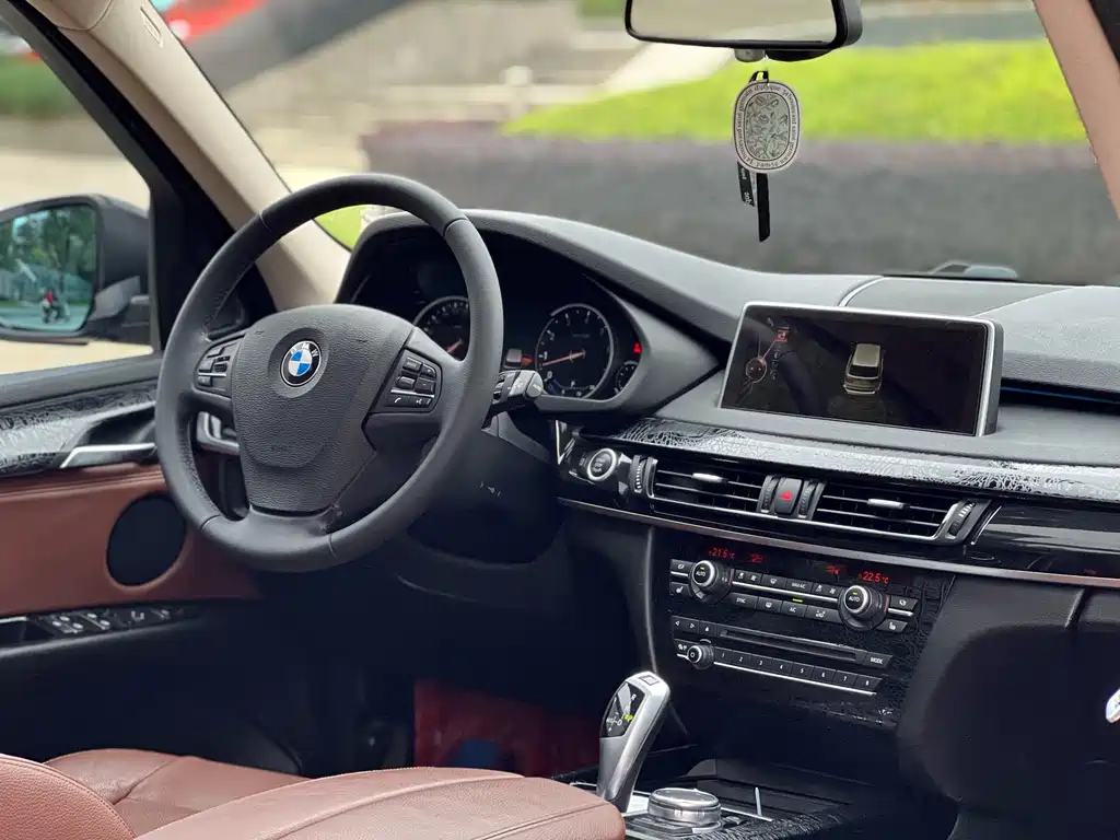 BMW X5 2017 — фото 10