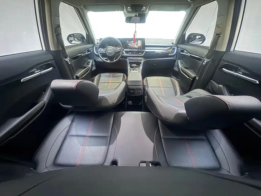 Kia KX3 2022 — фото 7