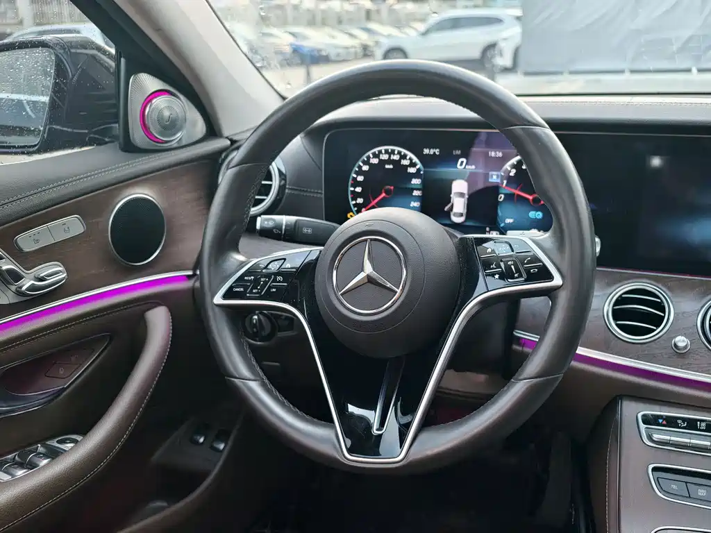 Mercedes-Benz E-Class New Energy 2022 — фото 26