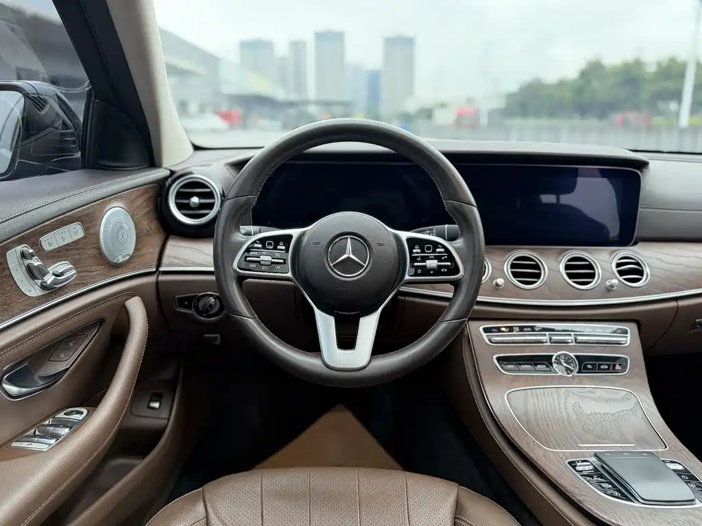 Mercedes-Benz E-Class 2019