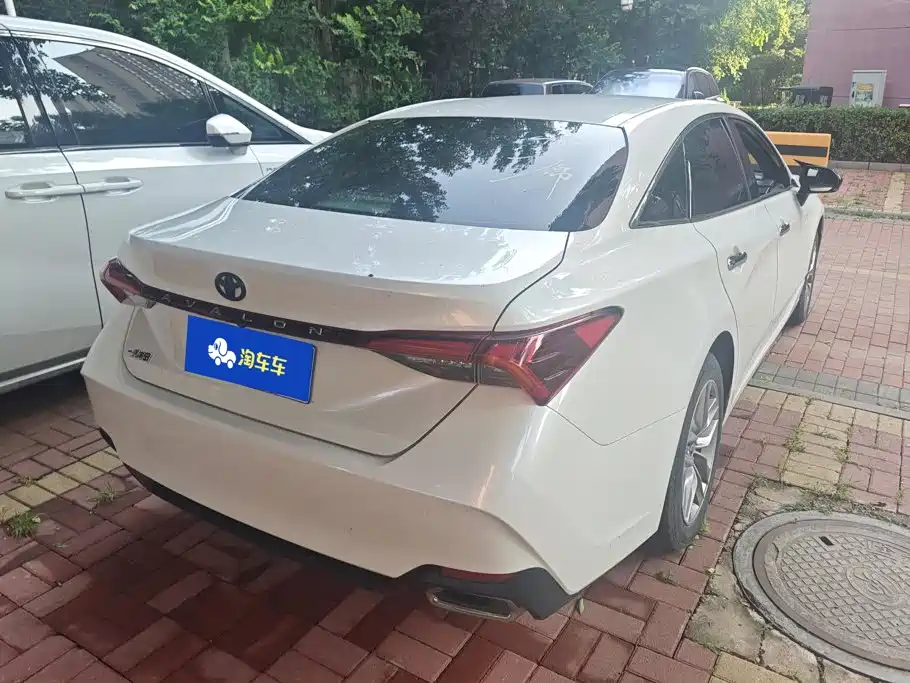 Toyota Avalon 2020