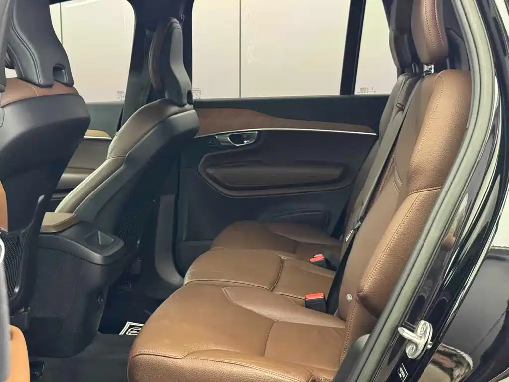Volvo XC90 2023