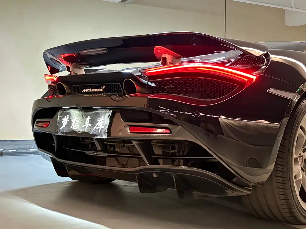 McLaren 720S 2019 — фото 8