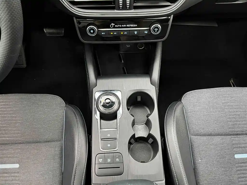 Ford Focus Active 2021 — фото 5