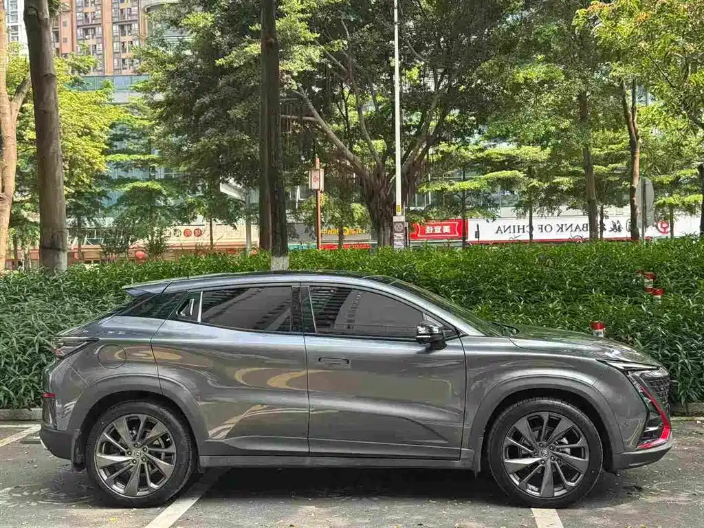 Changan UNI-T 2021 — фото 4