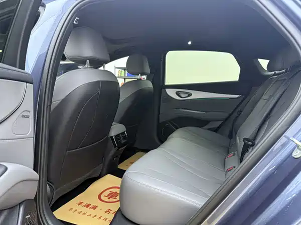 BYD Seal 07 DM-i 2026