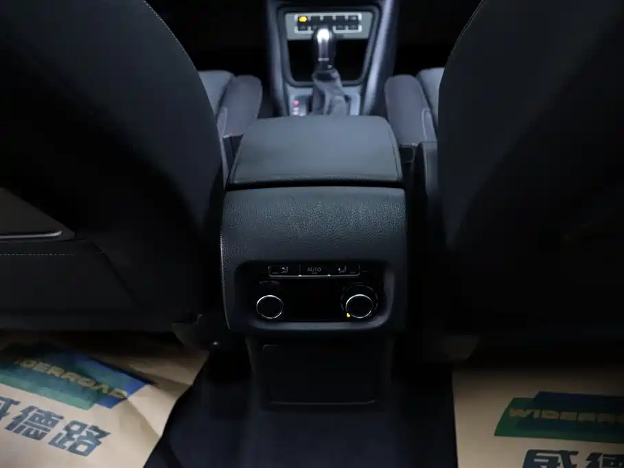 Volkswagen Sharan 2018 — фото 20
