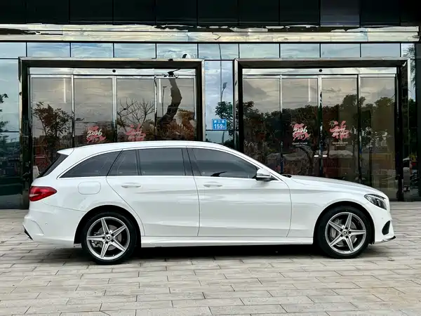 Mercedes-Benz C-Class 2017