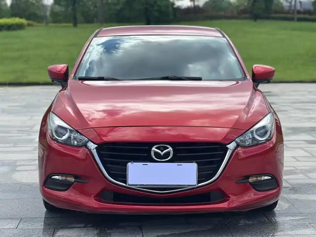 Mazda 3 Axela 2016 — фото 2