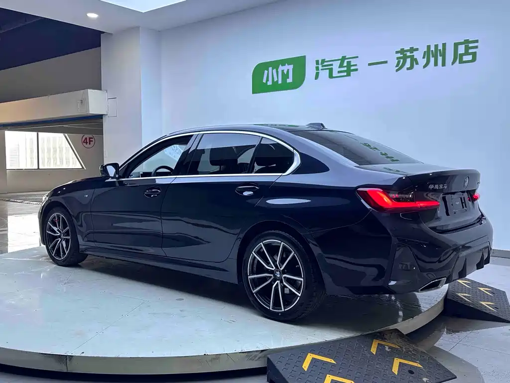 BMW 3 Series 2023