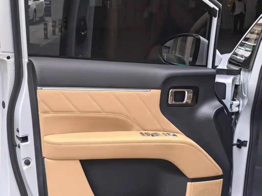 Wuling Starlight 730 EV 2025 — фото 14