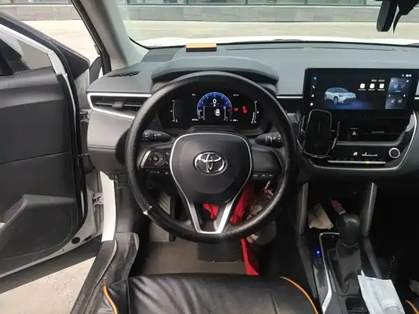 Toyota Frontlander 2023