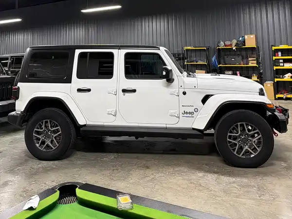 Jeep Wrangler New Energy 2021