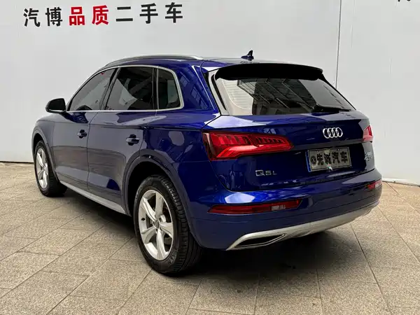 Audi Q5L 2019
