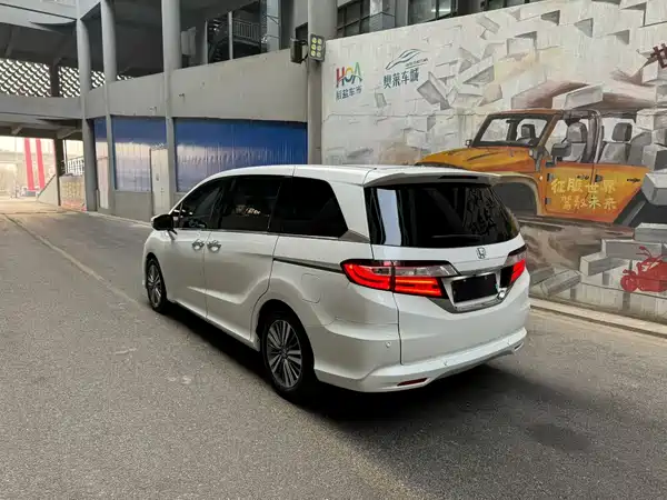 Honda Odyssey 2018