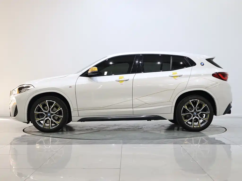 BMW X2 2023 — фото 6