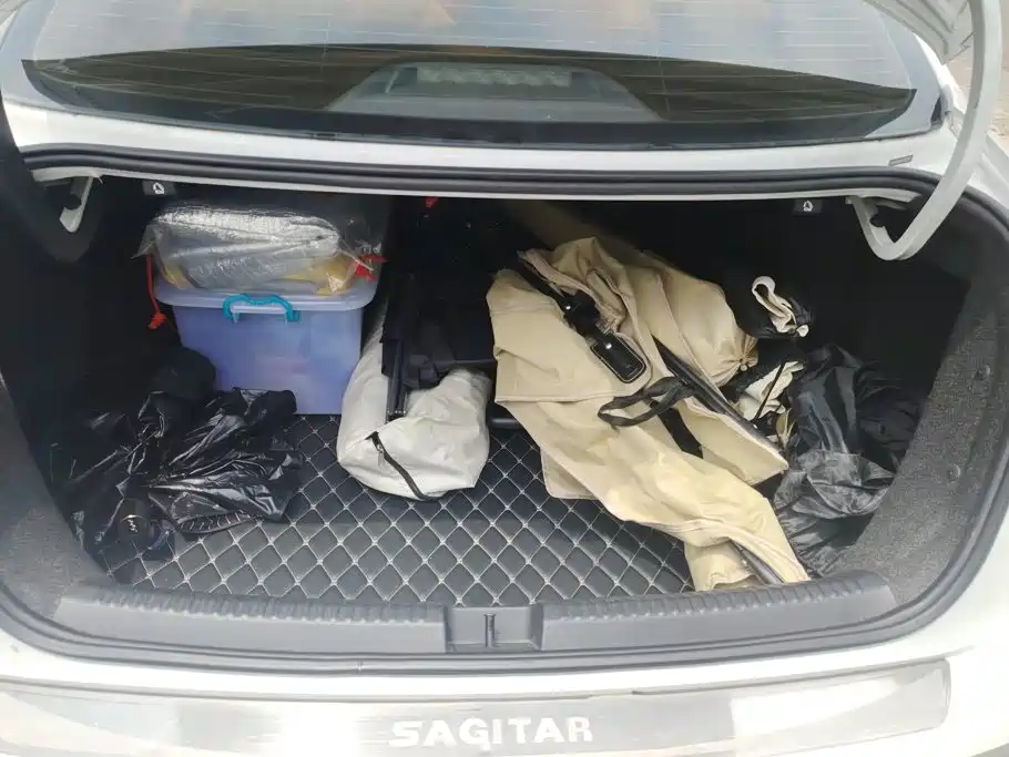 Volkswagen Sagitar 2015