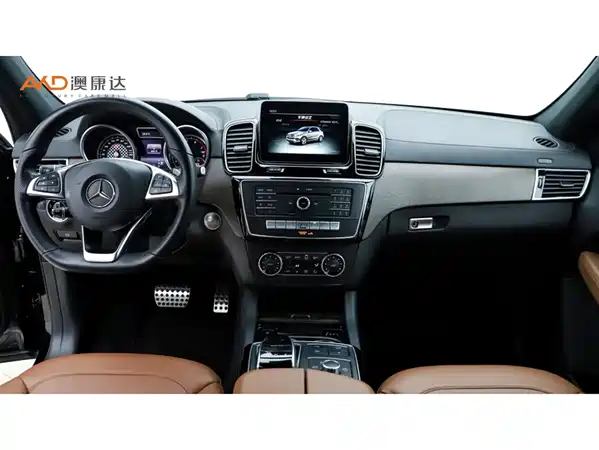 Mercedes-Benz GLE 2016