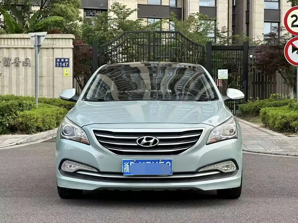 Hyundai Mistra 2014 — фото 2
