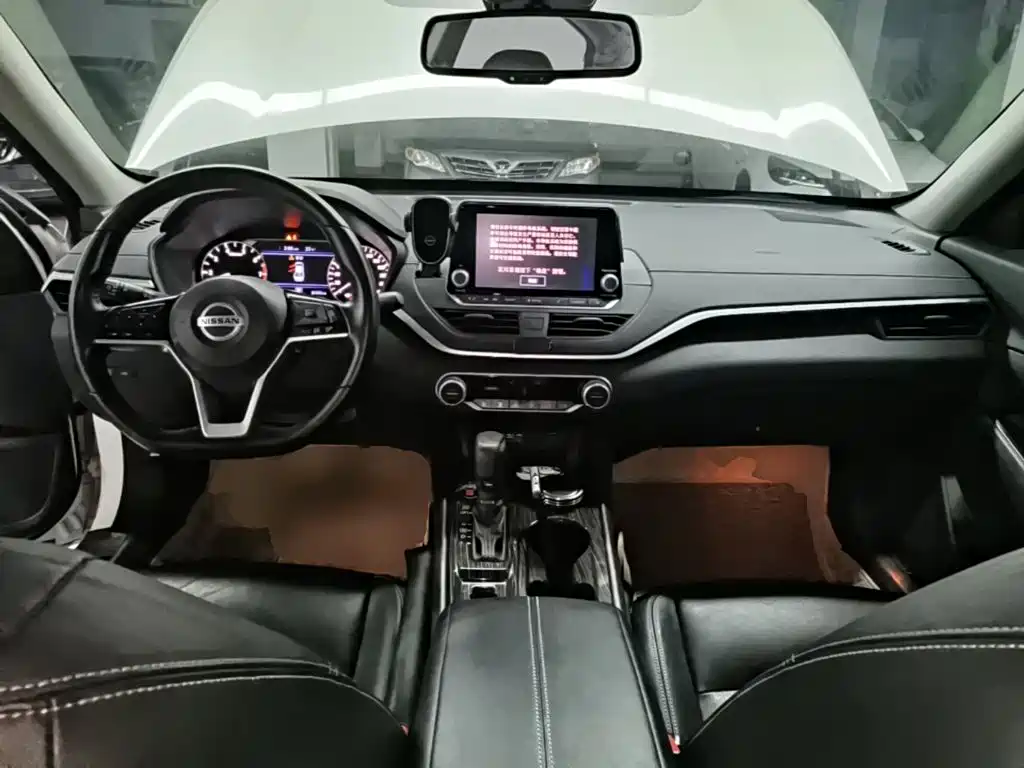 Nissan Teana 2020 — фото 10