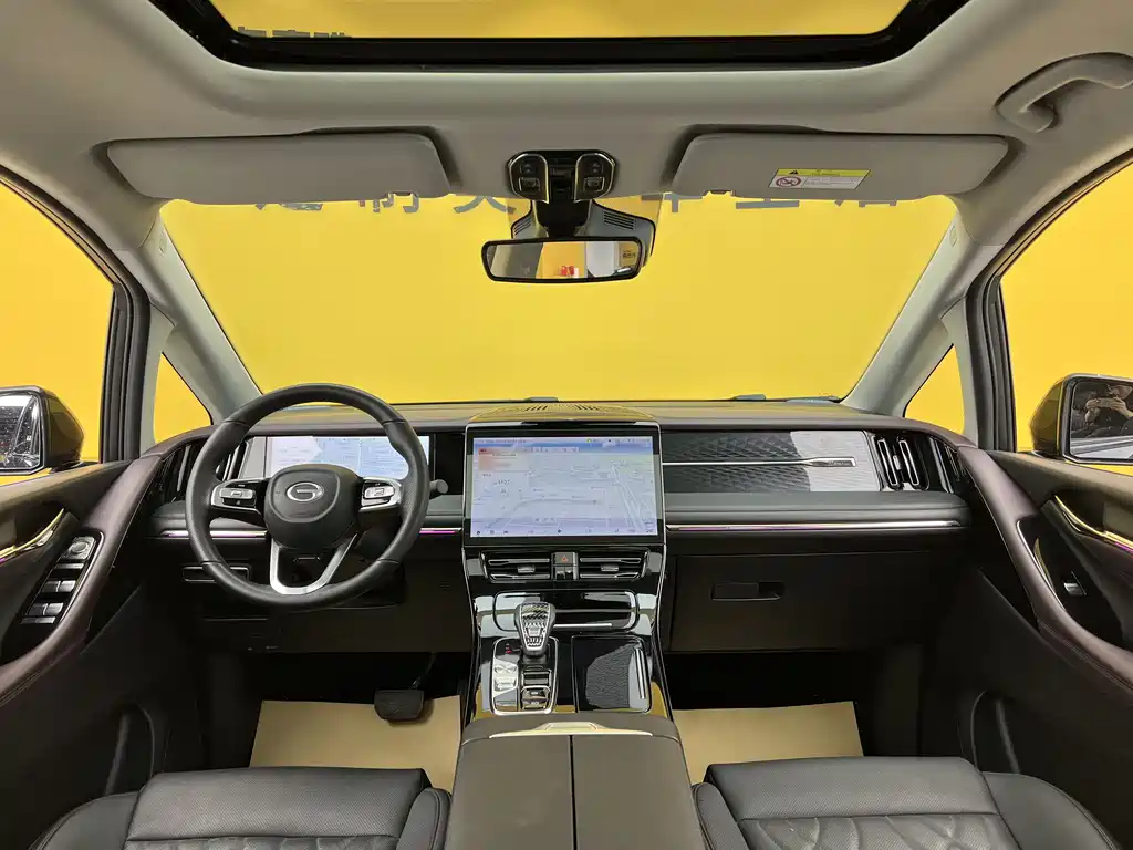 GAC Motor Trumpchi M8 2025 — фото 15