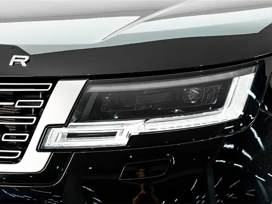 Land Rover Range Rover 2024 — фото 4