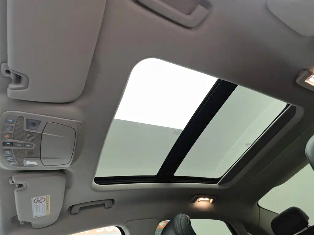 Ford Taurus 2016 — фото 14