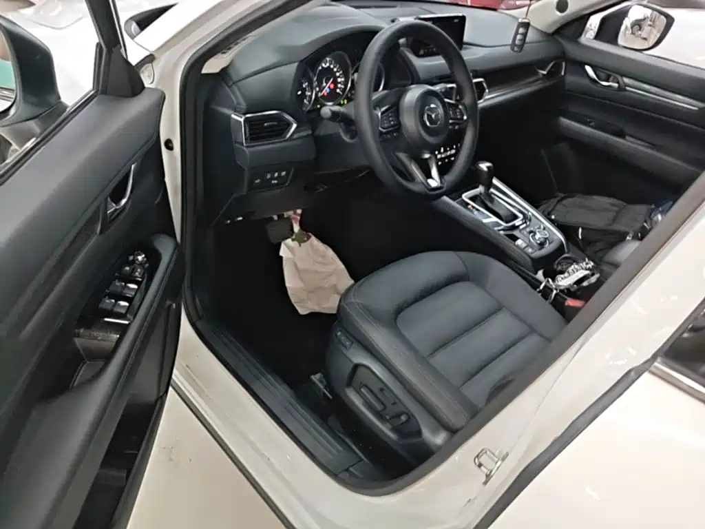 Mazda CX-5 2018 — фото 16