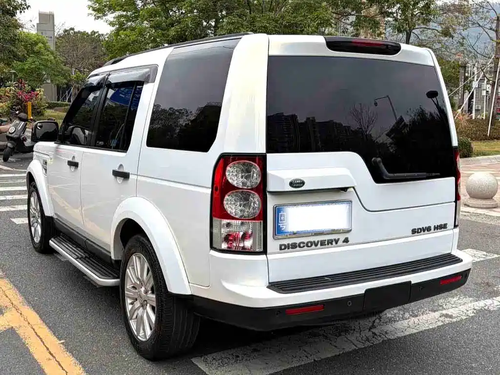 Land Rover Discovery 2012