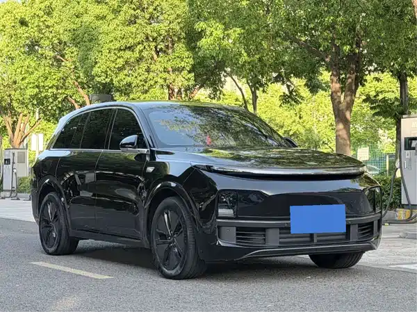 Li Auto L8 2024