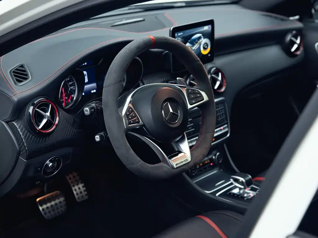 Mercedes-Benz A-Class AMG 2016 — фото 16