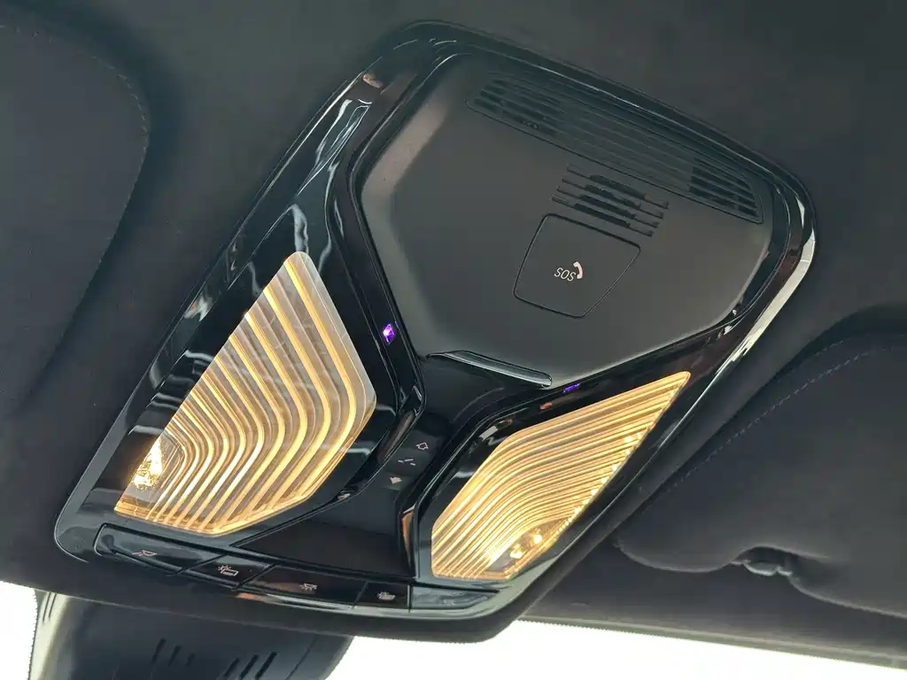 BMW X7 2020 — фото 17