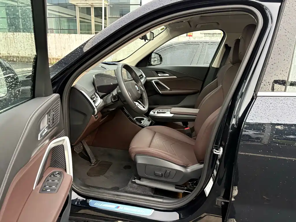 BMW X1 2025