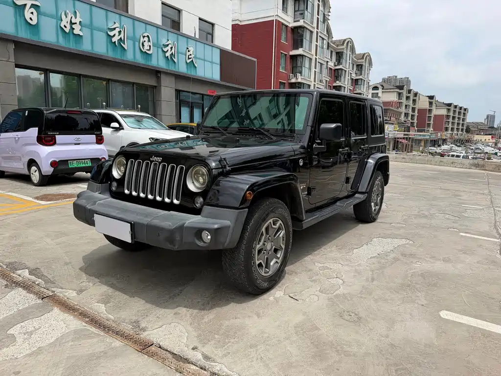 Jeep Wrangler 2017 — фото 1